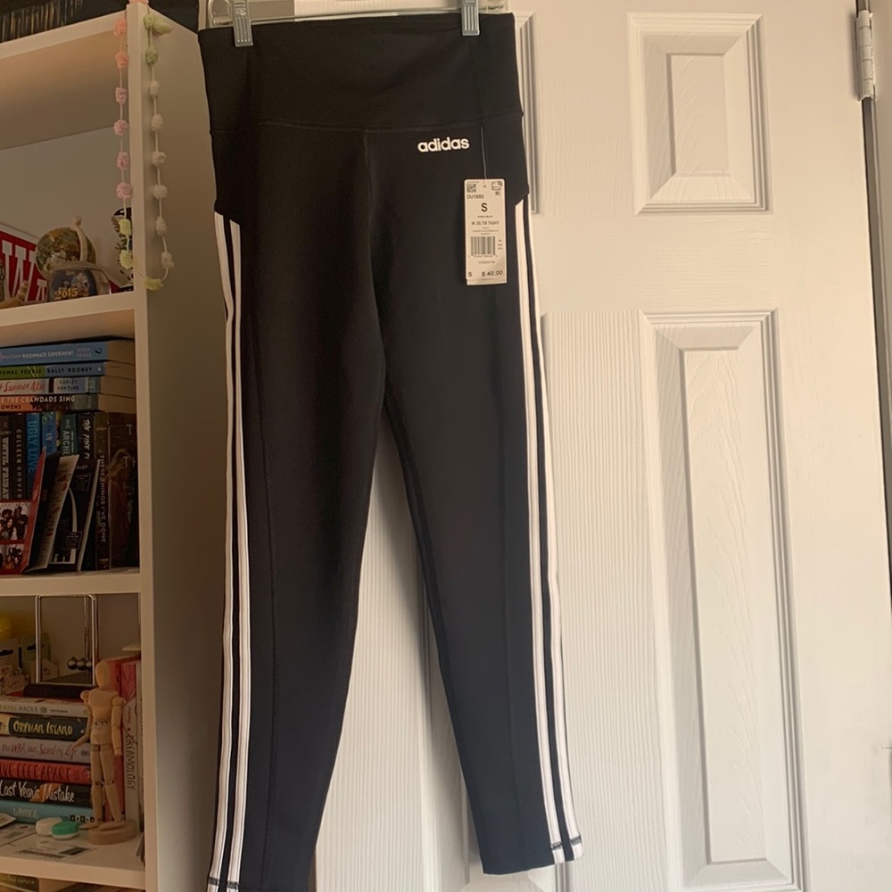 Adidas leggings Women, small 7/8 tights
